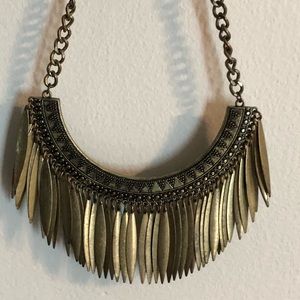 Statement necklace